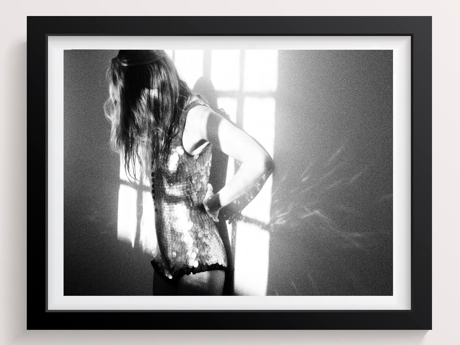 Disco Lights - She Hit Pause