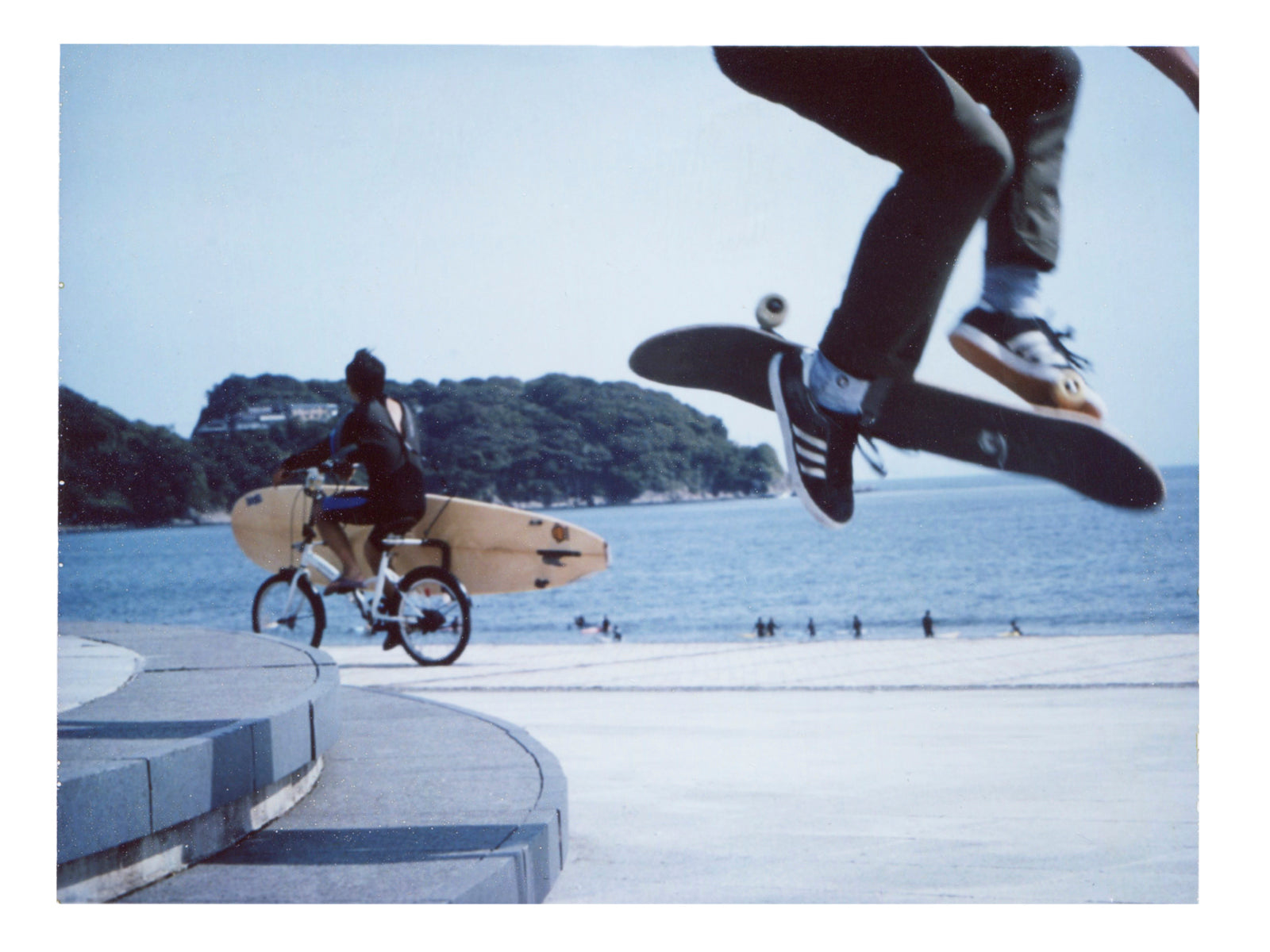 Ha Ha - She Hit Pause