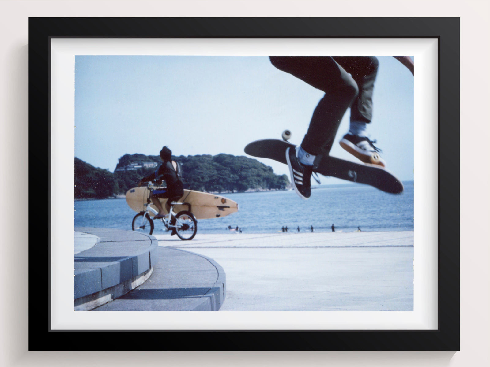 Ha Ha - She Hit Pause