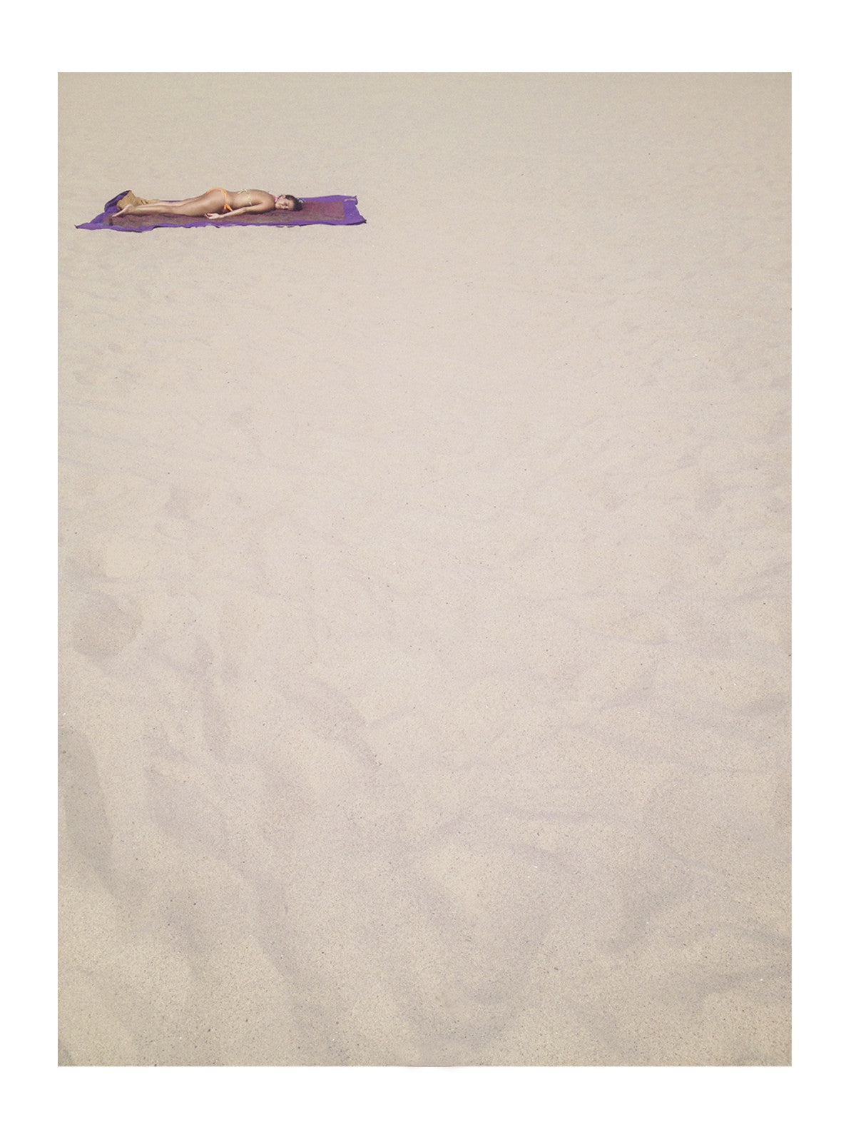 In The Corner Of The Sand (California) - She Hit Pause