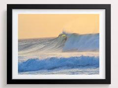 Inside Of Orange (Puerto Rico) - She Hit Pause