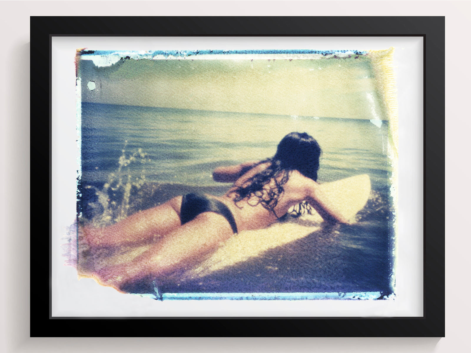 Surfer Girl - She Hit Pause