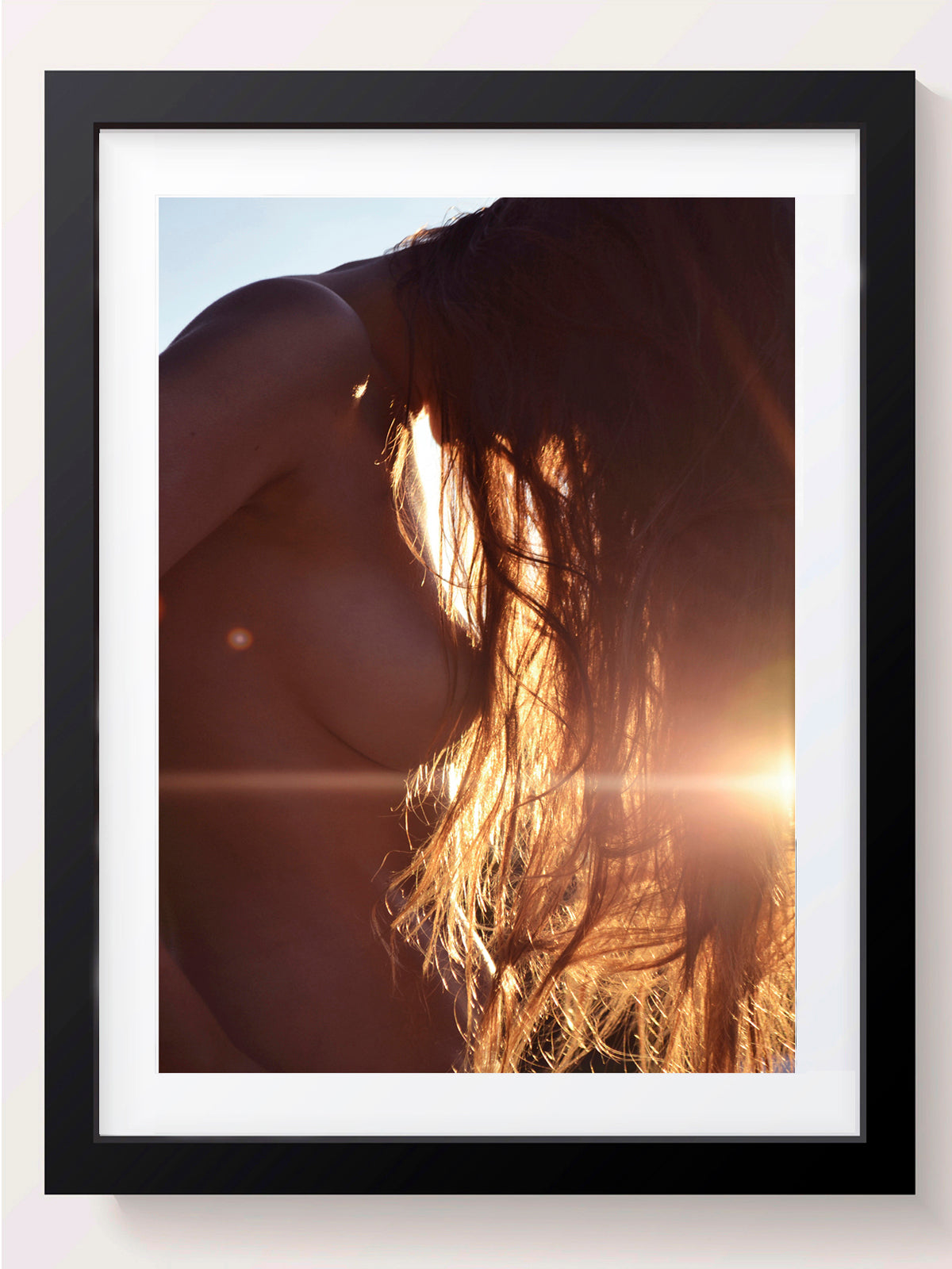 The Lens Filled With Summer - She Hit Pause