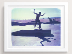 The Smile In The Shadow - She Hit Pause