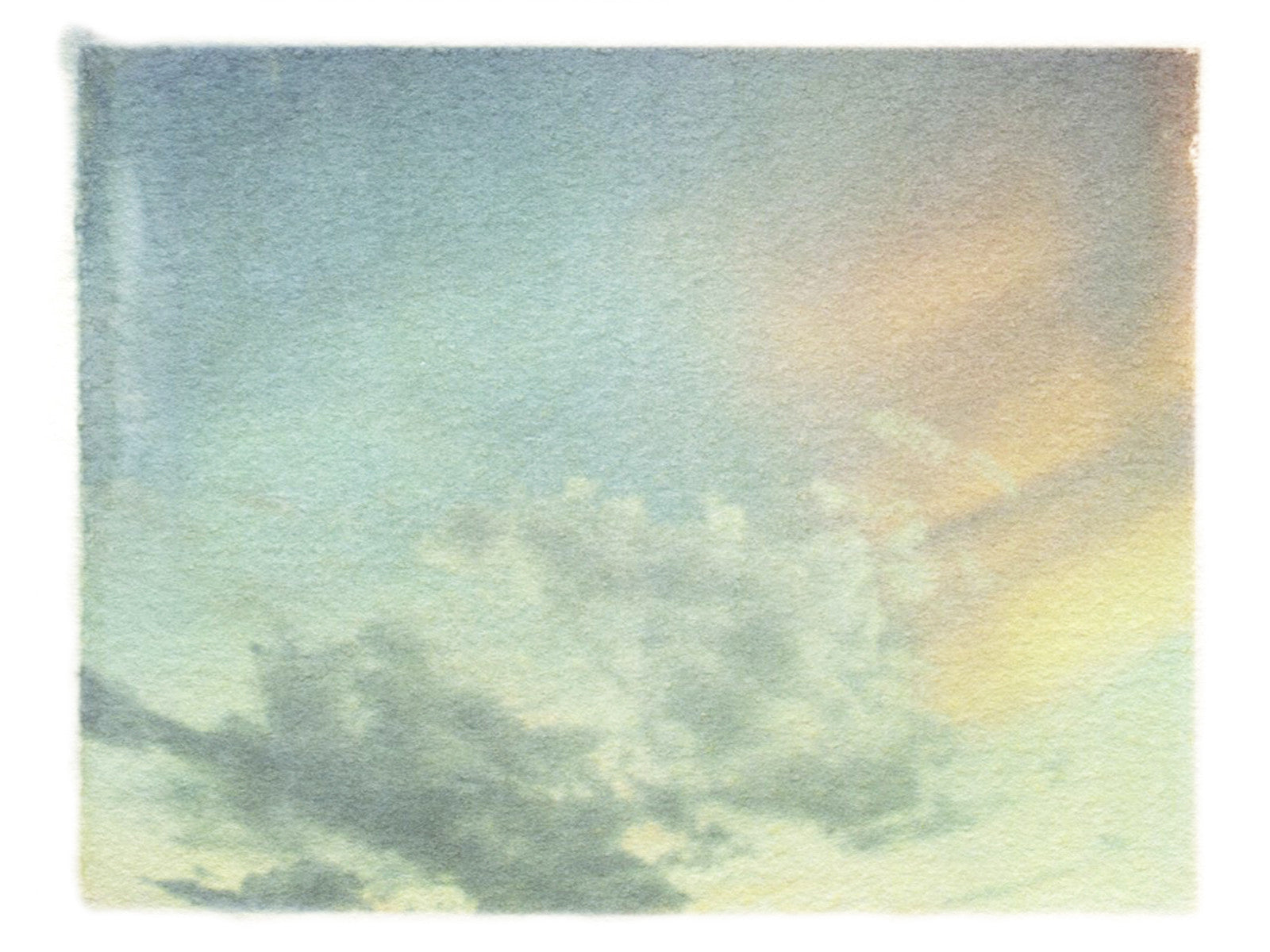 A sky, to diffuse electrics - She Hit Pause