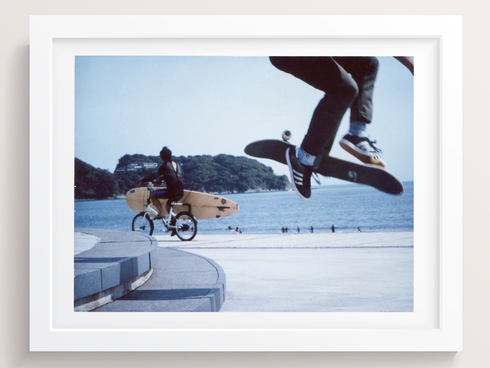 Ha Ha - She Hit Pause