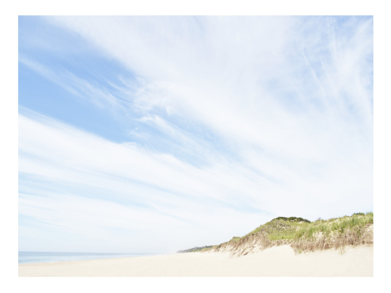 Where The Sky Forgets To End - She Hit Pause